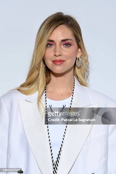 descubre Cuanto Mide chiara ferragni